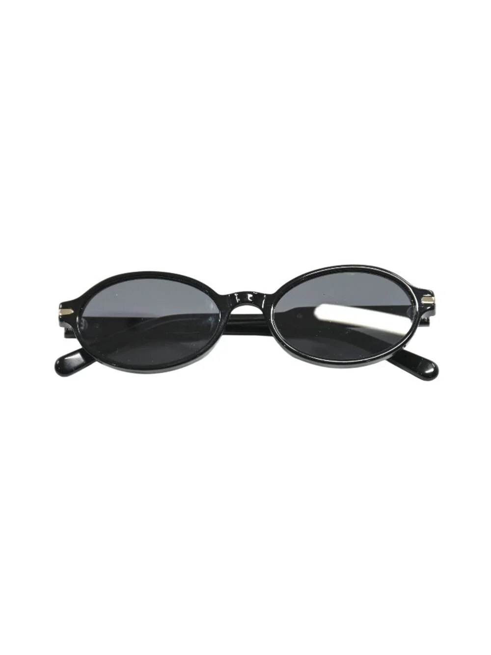 Quay Nevermind Sunglasses in Black
